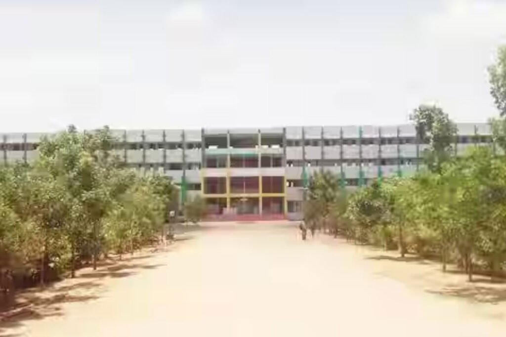 Saraswathi-Velu-College-Of-Engineering